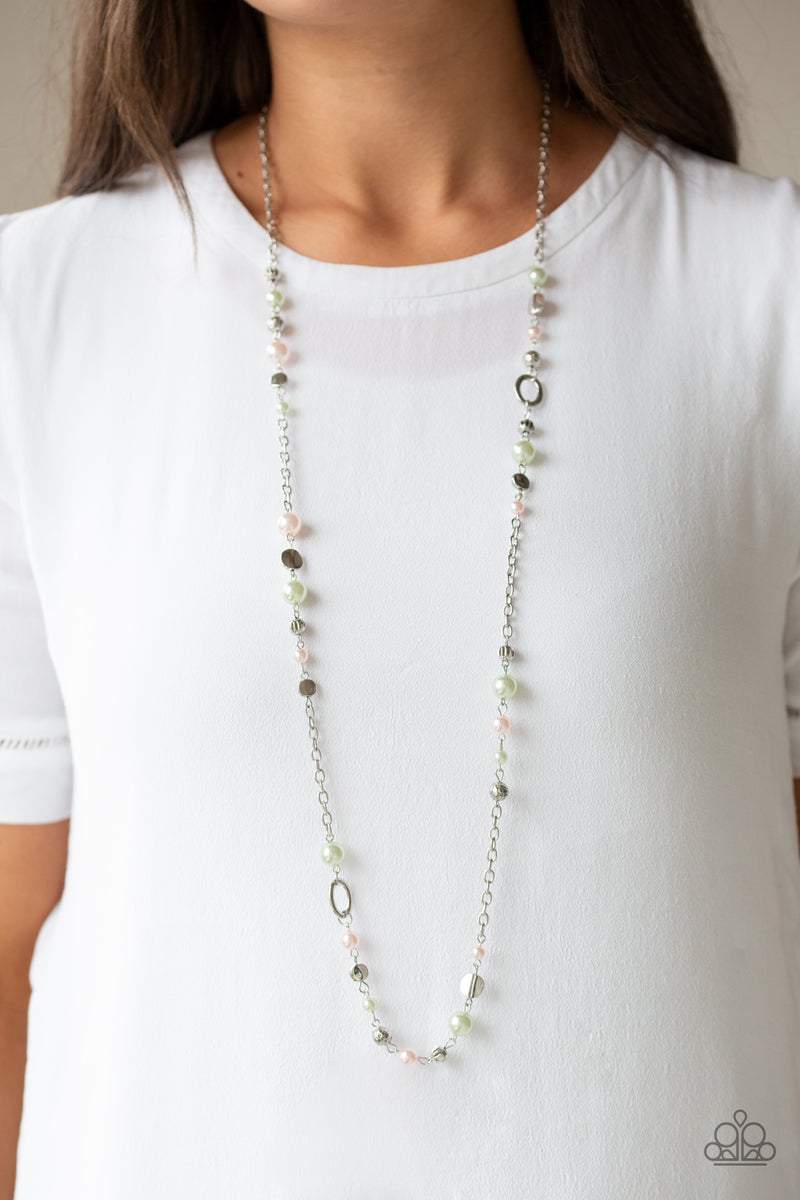 Green pearl necklace deals paparazzi