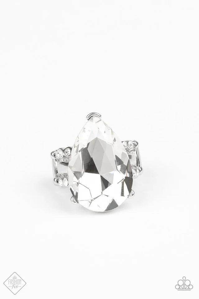 Dining On Dazzle - White Ring-Paparazzi - The Sassy Sparkle