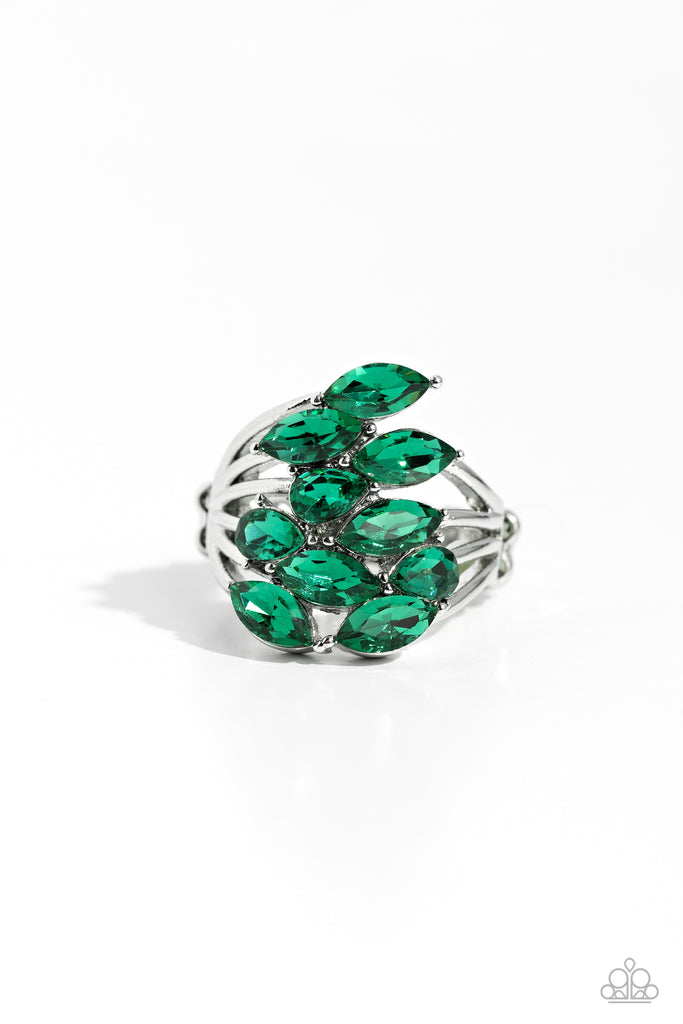 Wave of Whimsy - Green Paparazzi Ring