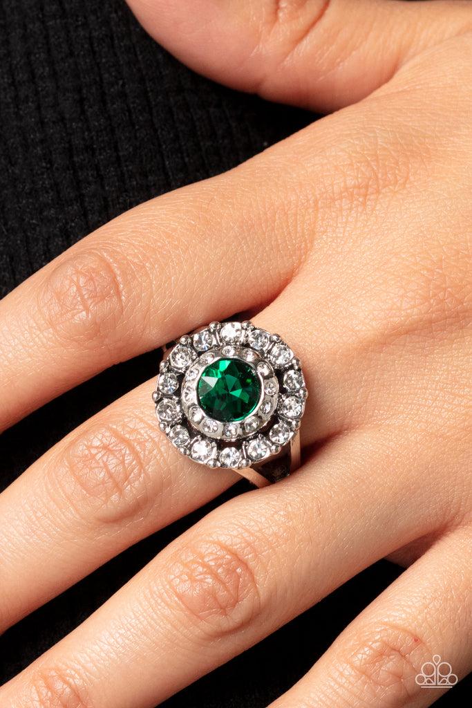 Twinkling Trance - Green Paparazzi Ring - The Sassy Sparkle