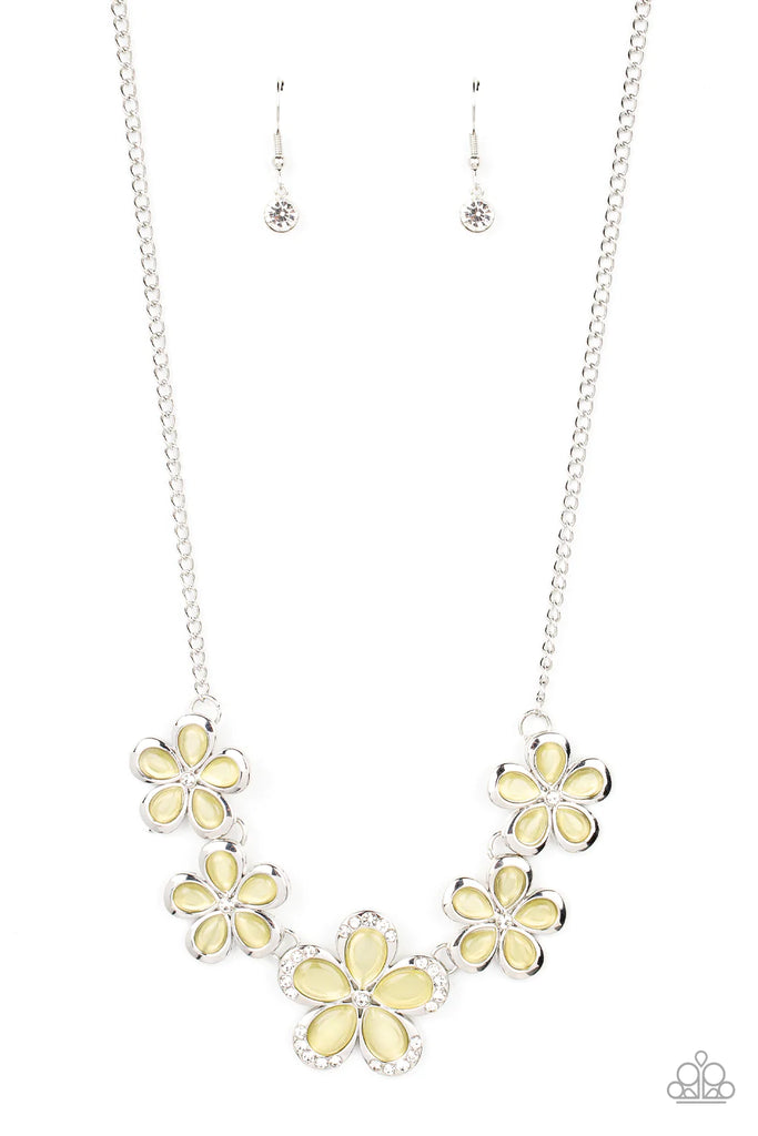 Garden Daydream - Yellow Necklace-Paparazzi - The Sassy Sparkle