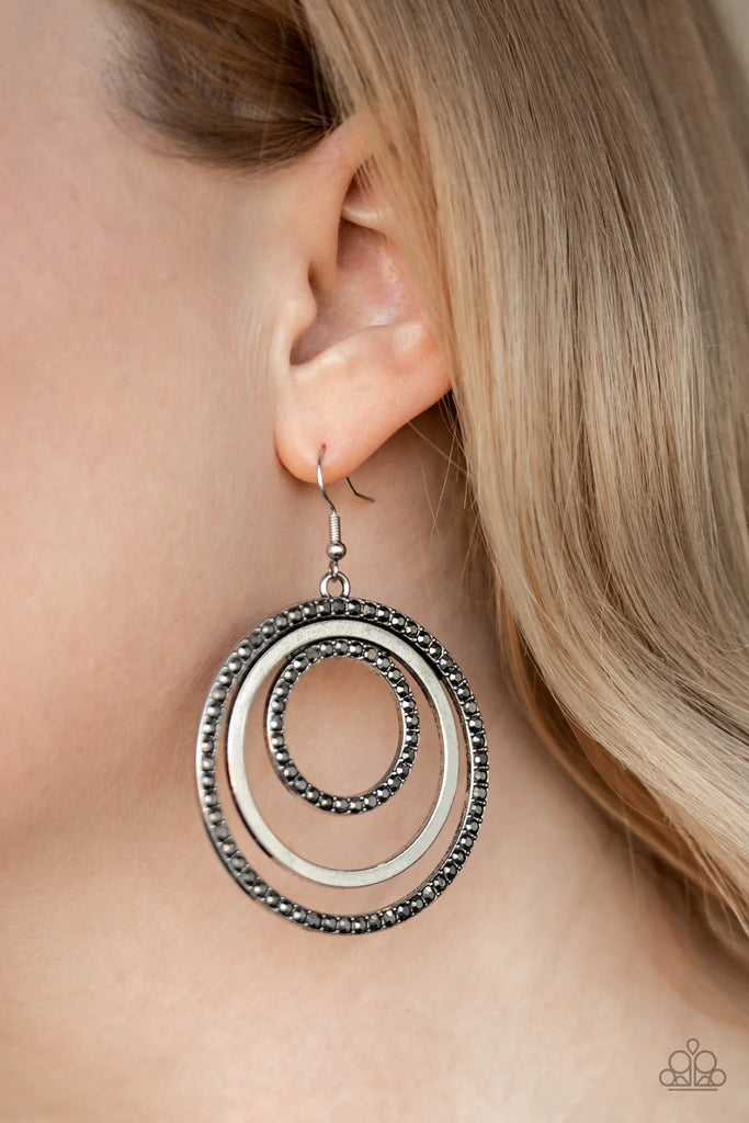 Rippling Refinement - Silver Earring-Paparazzi - The Sassy Sparkle