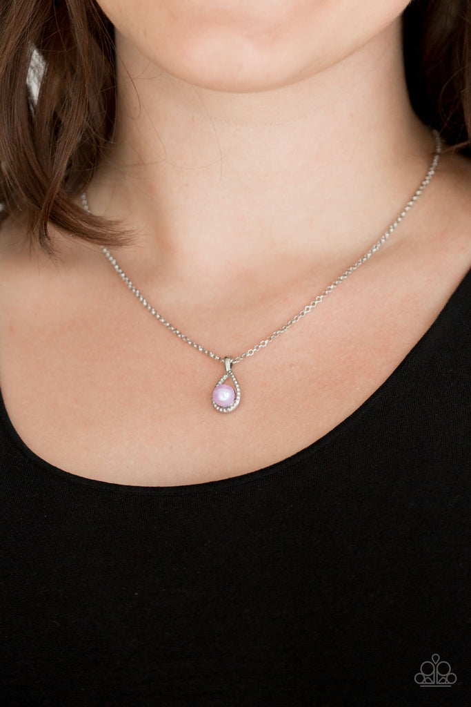 Traditionally Traditional-Purple Necklace-Pearl-Dainty-Paparazzi - The Sassy Sparkle