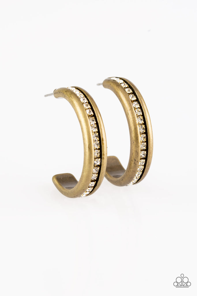5th Avenue Fashionista - Brass-Paparazzi Earring