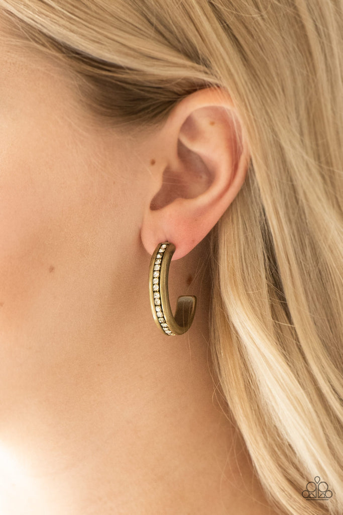 5th Avenue Fashionista - Brass-Paparazzi Earring - The Sassy Sparkle