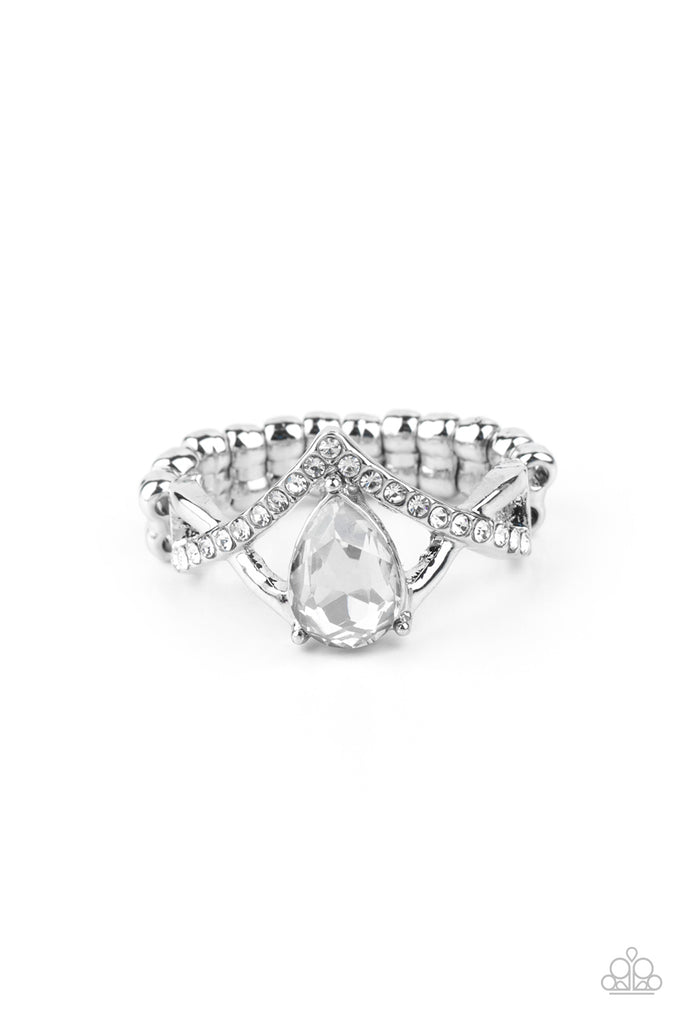 Remarkable Refinement-Silver Ring-Paparazzi - The Sassy Sparkle