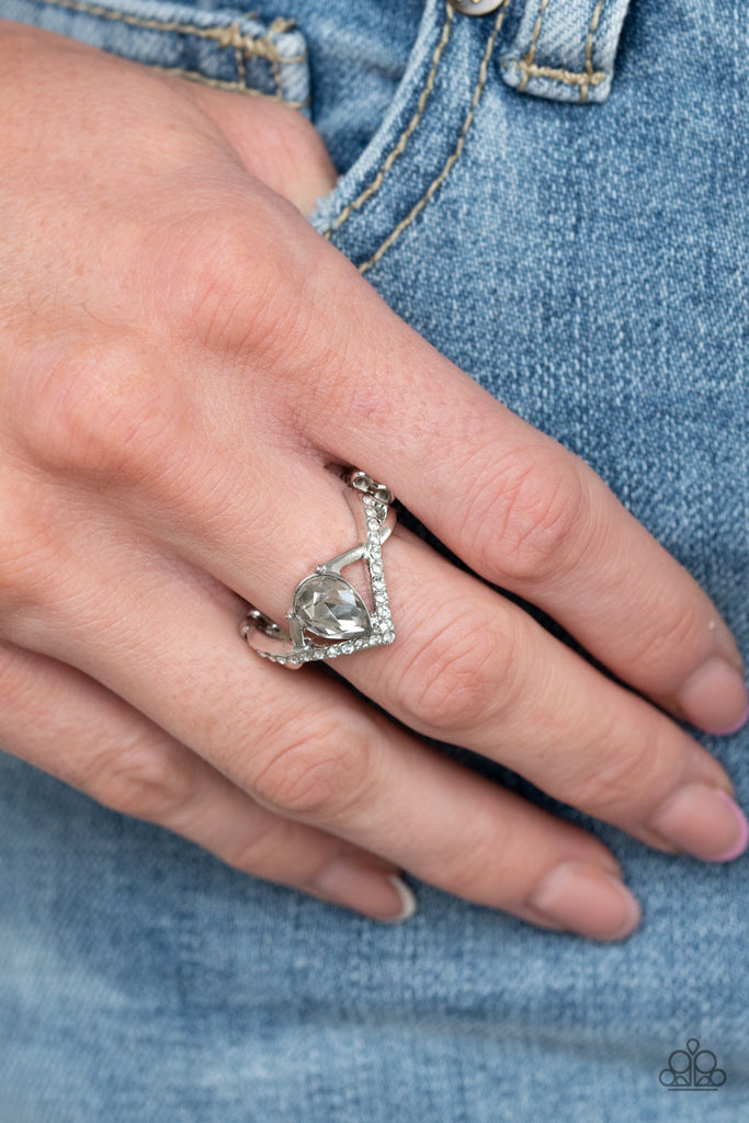 Remarkable Refinement-Silver Ring-Paparazzi - The Sassy Sparkle