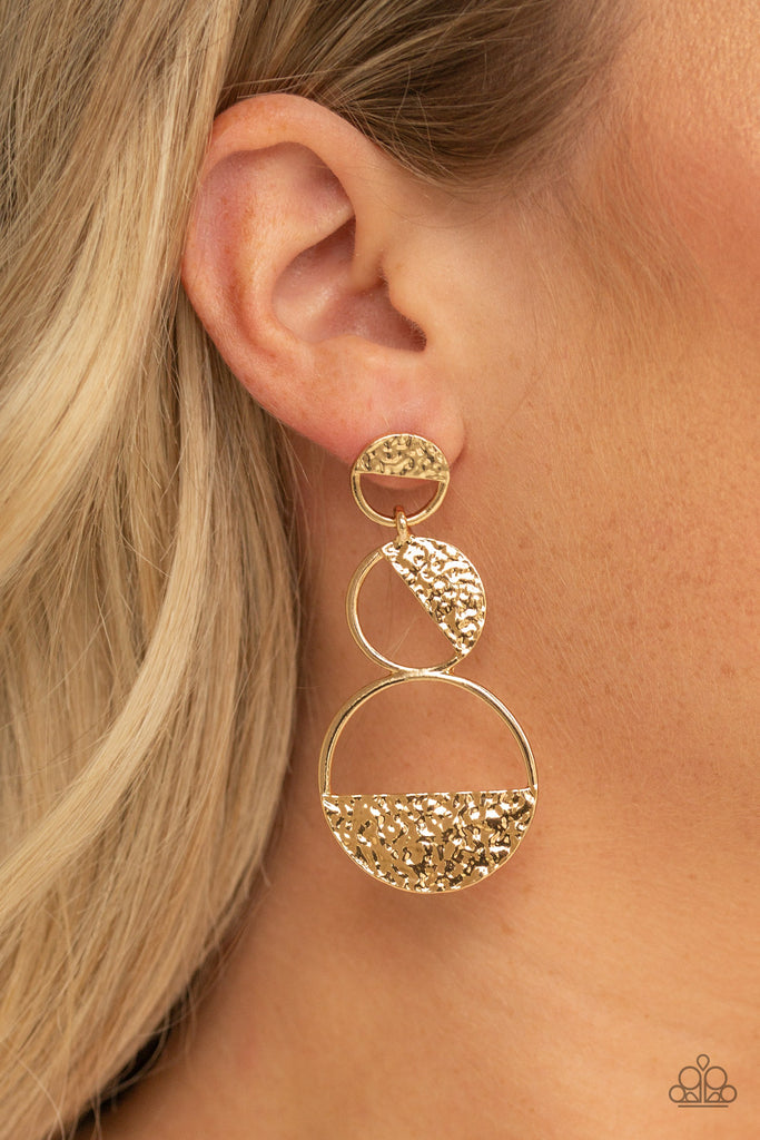 Infused with delicately hammered half moon frames, a trio of glistening gold rings gradually increase in size as they trickle from the ear for a trendy vibe. Earring attaches to a standard post fitting.  Sold as one pair of post earrings.  