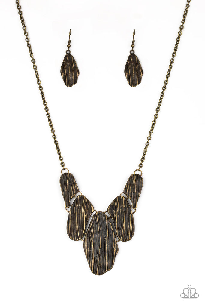 A New DISCovery-Brass Necklace-Paparazzi - The Sassy Sparkle