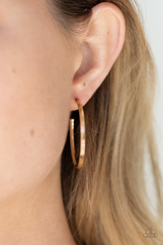 Chic As Can Be - Gold Hoop Earring-Paparazzi - The Sassy Sparkle