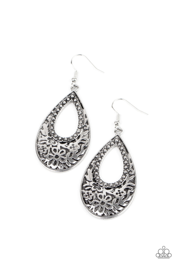 Organically Opulent - Silver Earring-Paparazzi - The Sassy Sparkle