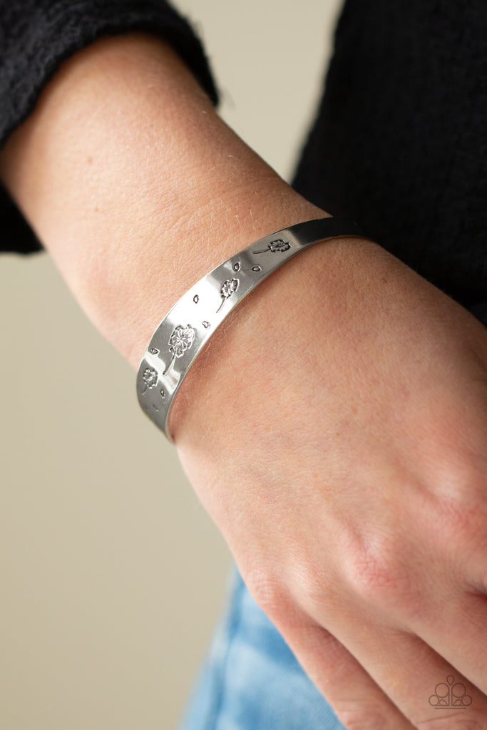 Dandelion Dreamland - Silver Bracelet-Paparazzi