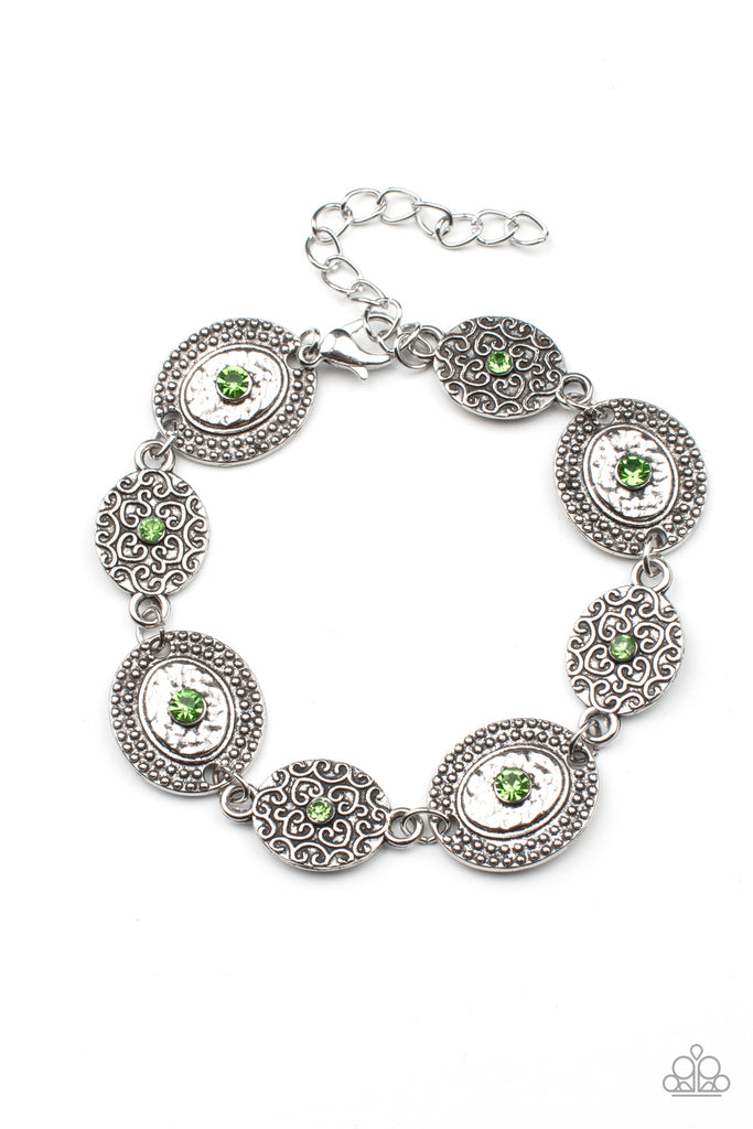 Secret Garden Glamour - Green Bracelet-Paparazzi - The Sassy Sparkle