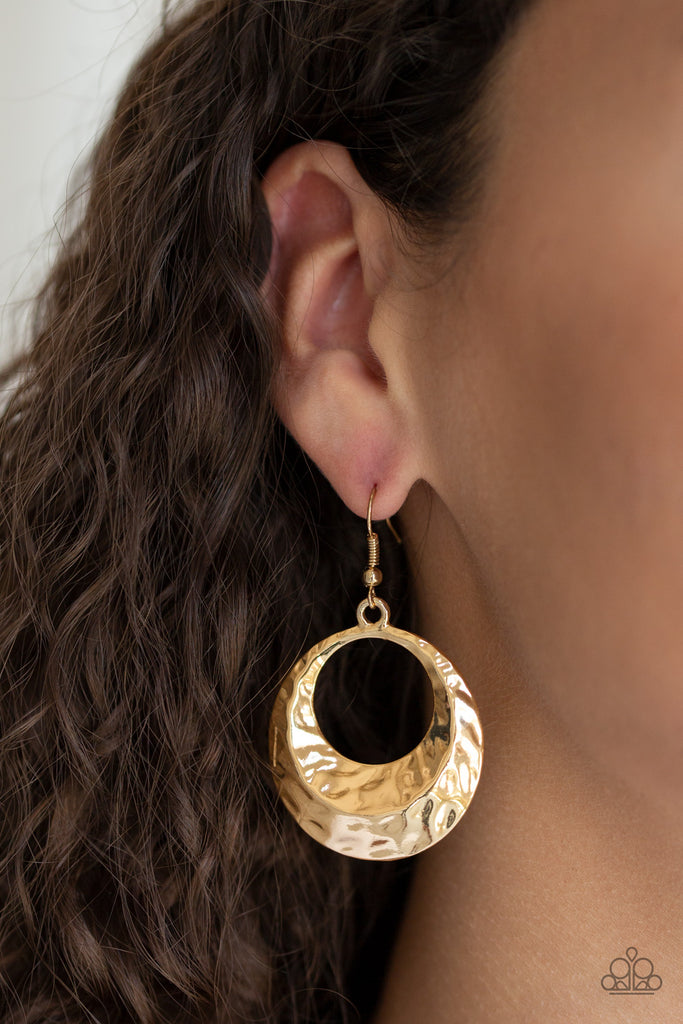 Savory Shimmer-Gold Earrings-Paparazzi - The Sassy Sparkle