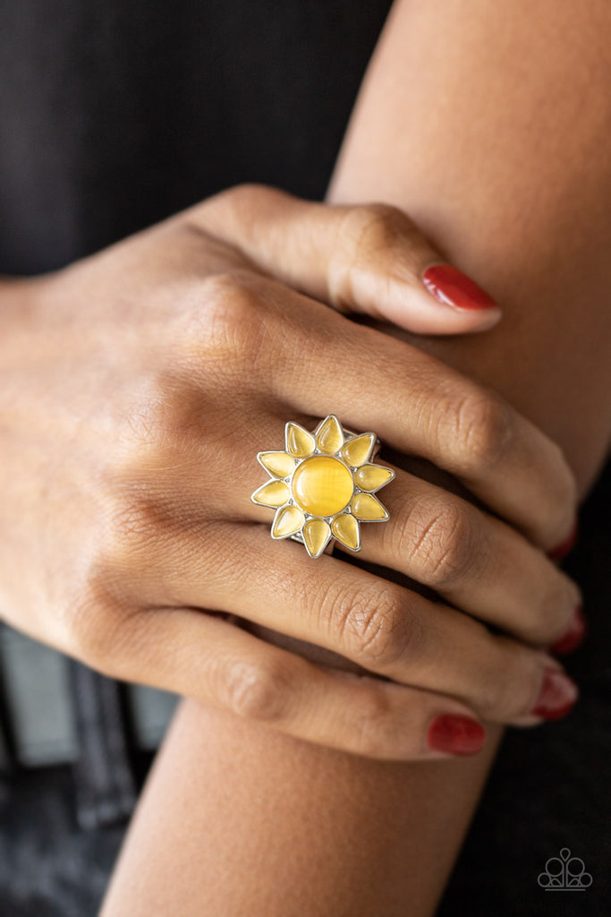 Blossoming Sunbeams - Yellow Ring-Paparazzi - The Sassy Sparkle