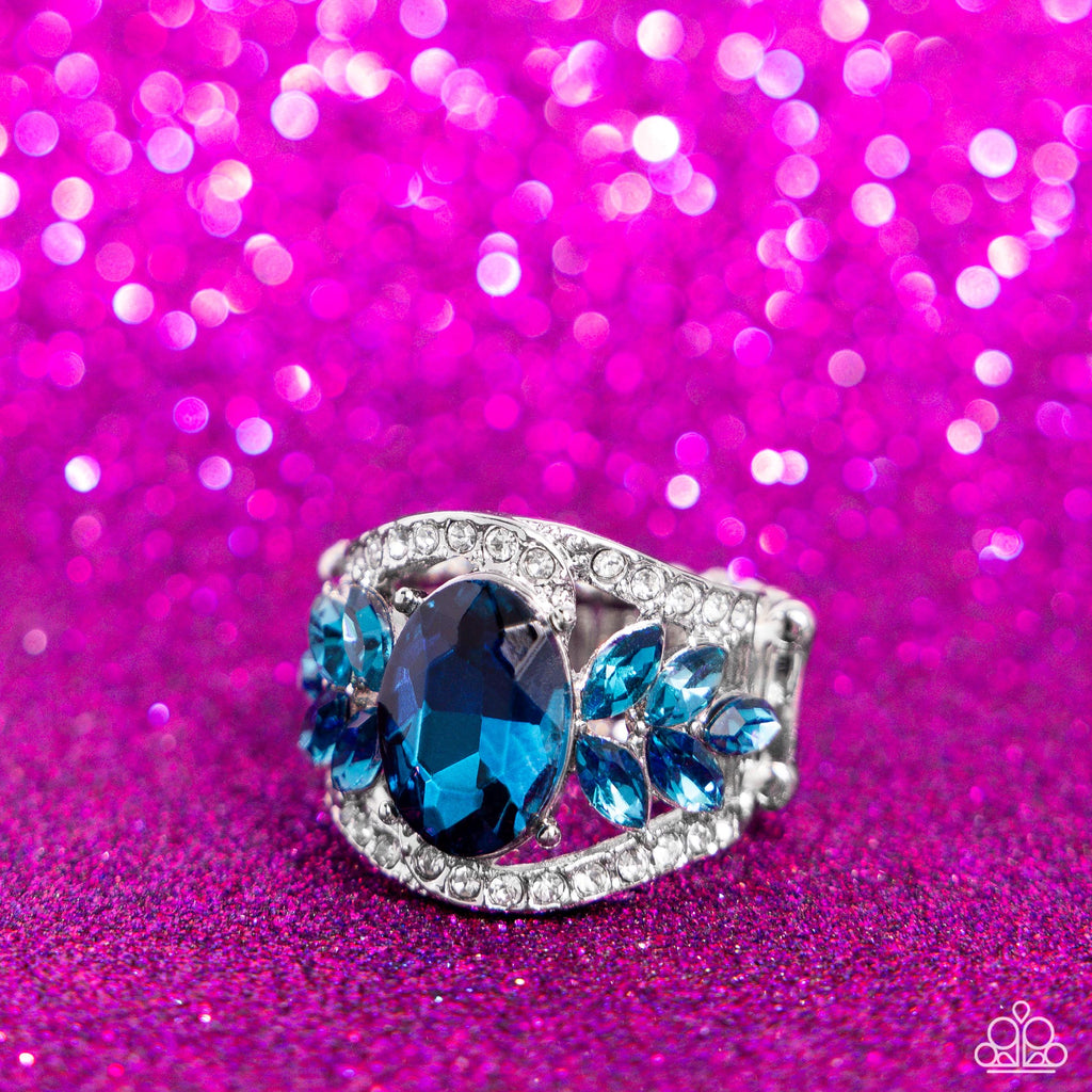 Cosmic Clique - Blue Paparazzi Ring - The Sassy Sparkle