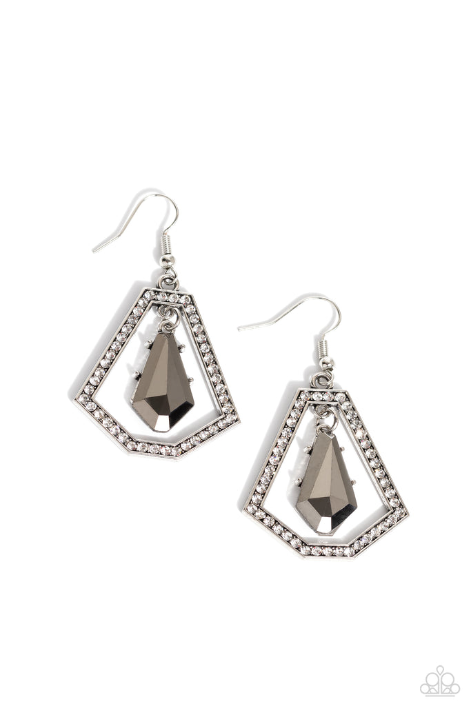 Poshly Photogenic - Silver Paparazzi Earring - The Sassy Sparkle