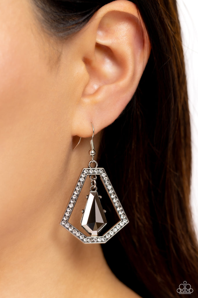 Poshly Photogenic - Silver Paparazzi Earring - The Sassy Sparkle