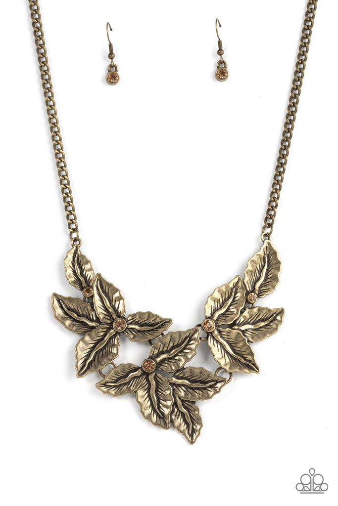 Holly Heiress - Brass Necklace-Paparazzi