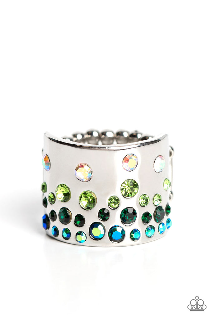 Sizzling Sultry - Green Paparazzi Ring - The Sassy Sparkle