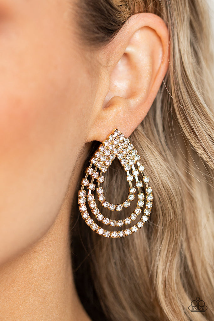 Take a POWER Stance - Gold Paparazzi Earring - The Sassy Sparkle