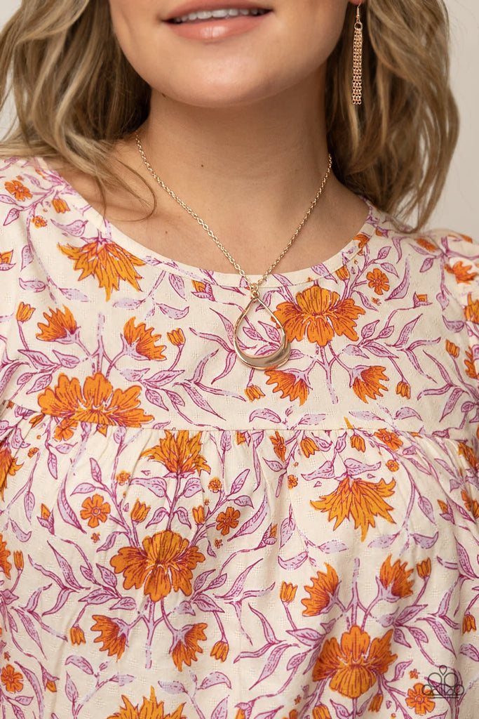 Subtle Season - Rose Gold Paparazzi Necklace