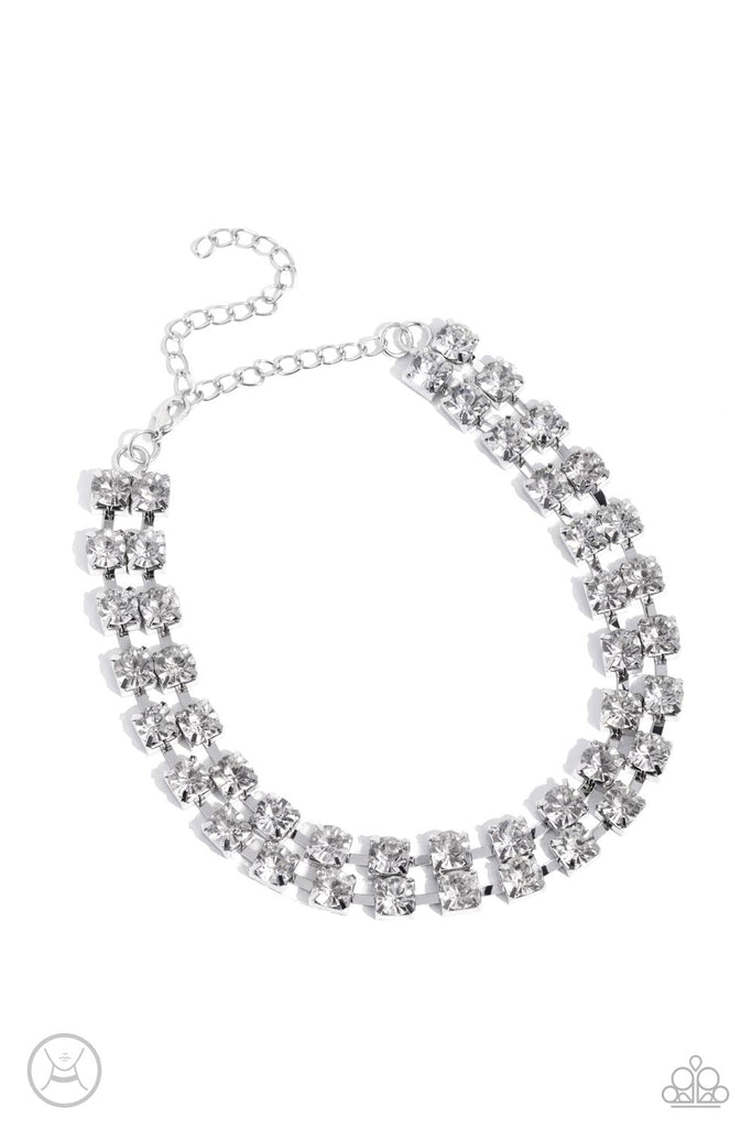 Glistening Gallery - White Choker Necklace-Paparazzi - The Sassy Sparkle