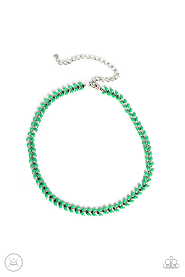 Grecian Grace-Green Paparazzi Necklace - The Sassy Sparkle