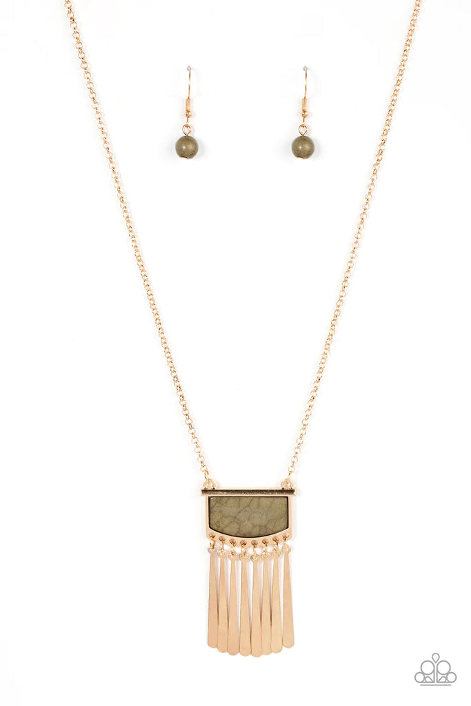 Plateau Pioneer - Green Stone Necklace-Paparazzi