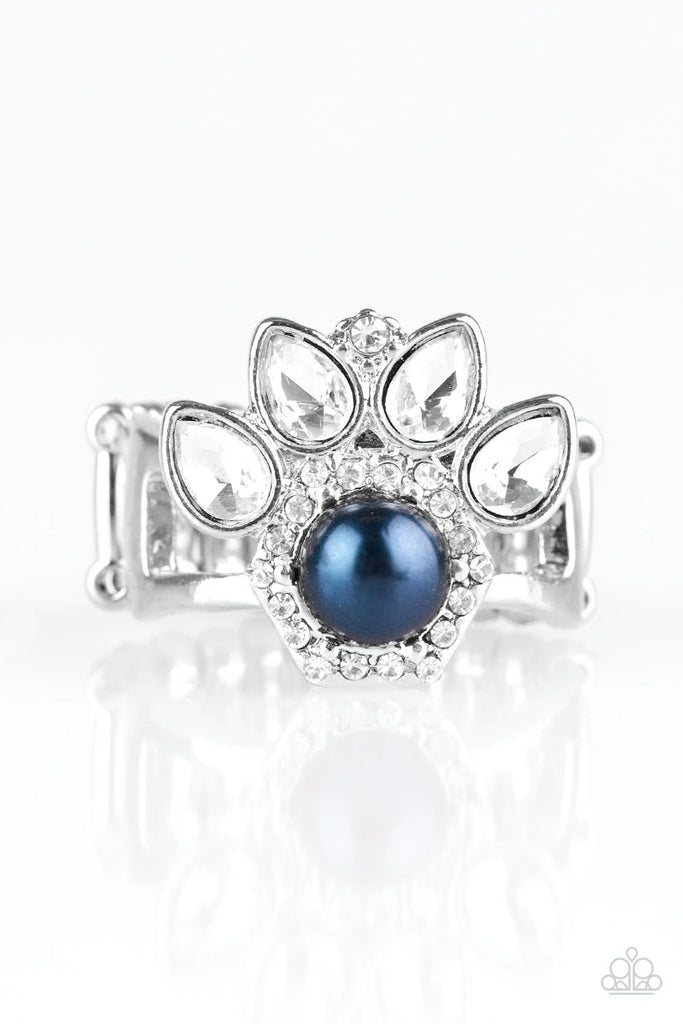 Crown Coronation - Blue Pearl Ring-Paparazzi - The Sassy Sparkle