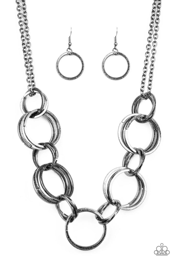 Jump Into The Ring - Black Gunmetal Necklace-Paparazzi - The Sassy Sparkle