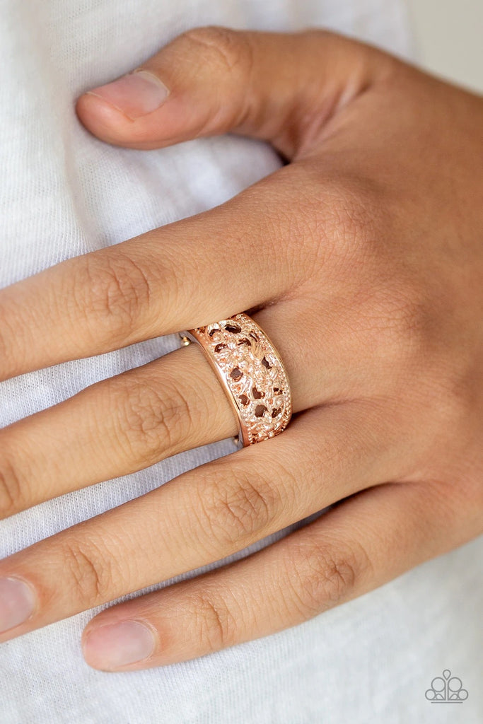 Brushed in a high-sheen shimmer, leafy rose gold flowers bloom across the finger, coalescing into a whimsical band. Features a dainty stretchy band for a flexible fit.  Sold as one individual ring.