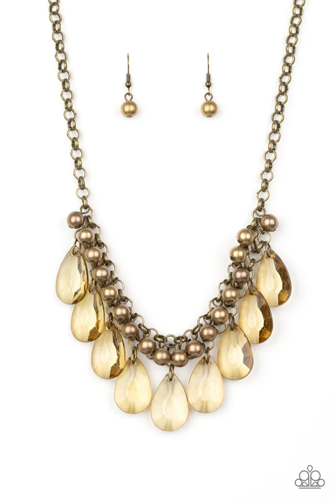 Fashionista Flair - Brass Necklace-Paparazzi - The Sassy Sparkle