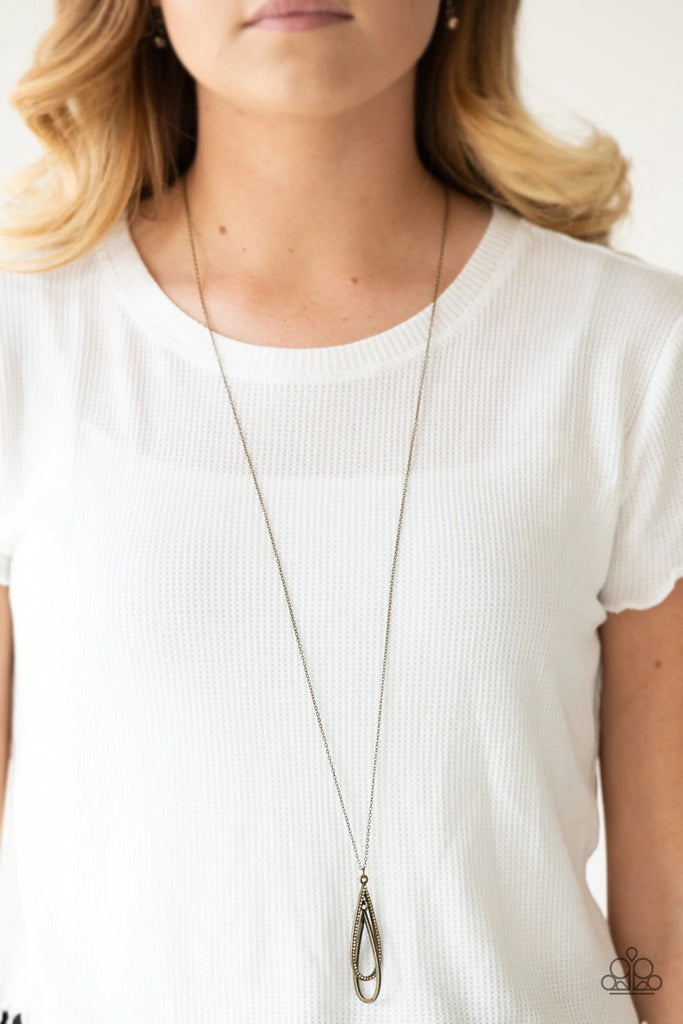 Step Into The Spotlight - Brass Necklace-Paparazzi