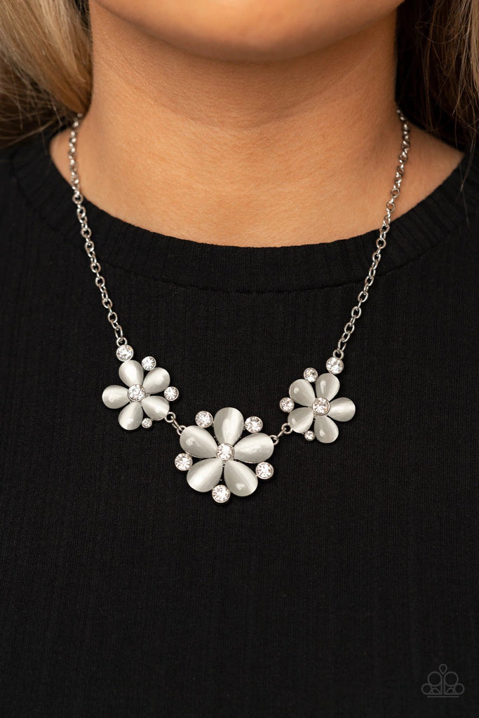 Effortlessly Efflorescent-White Paparazzi Necklace