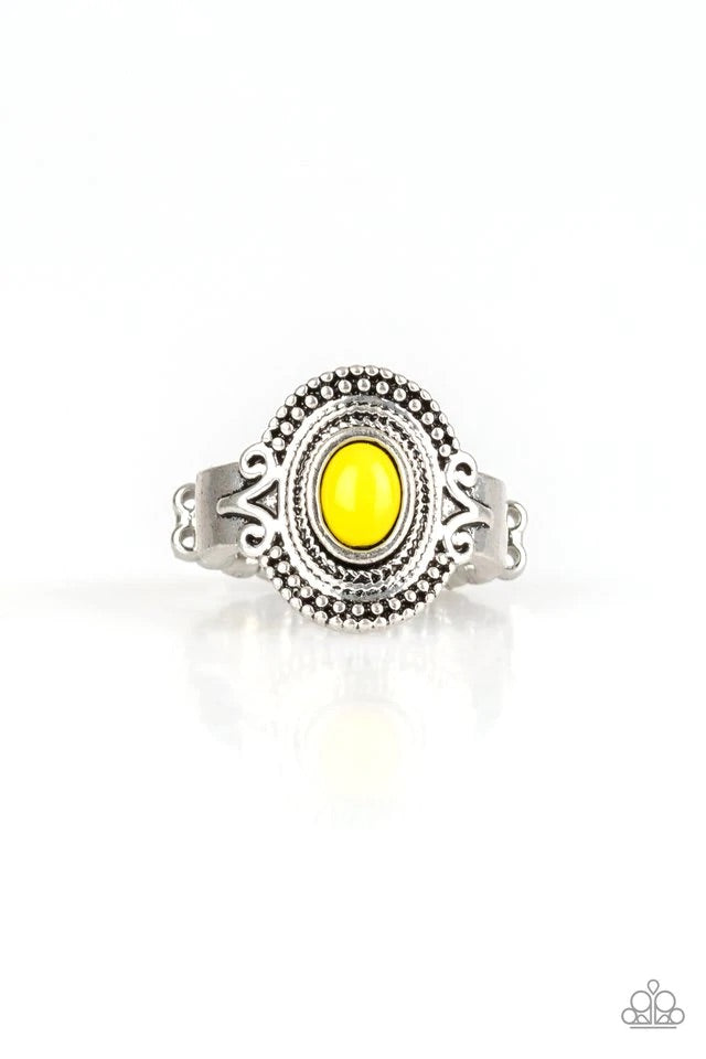 Best In Zest - Yellow Ring-Paparazzi - The Sassy Sparkle