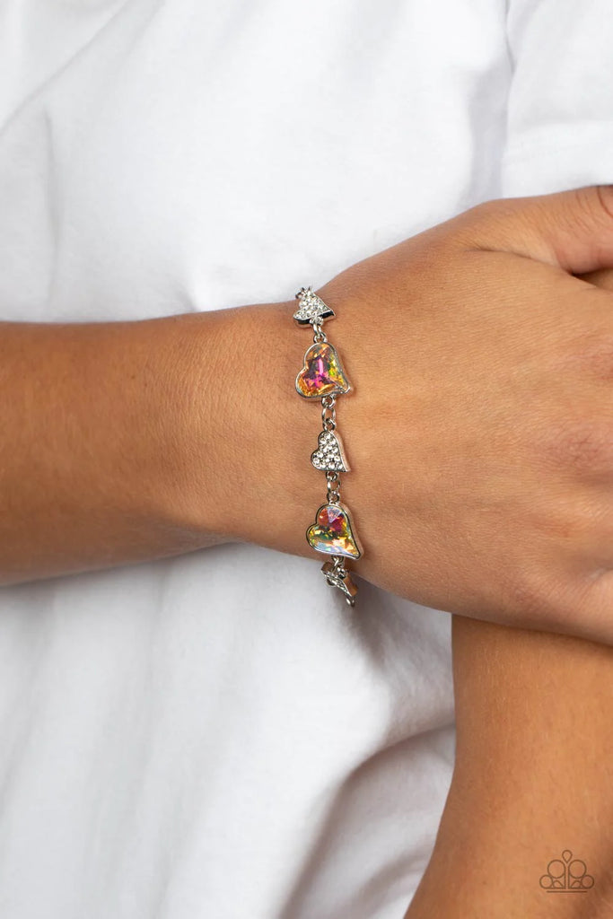 Cluelessly Crushing - Multi Bracelet-Paparazzi - The Sassy Sparkle